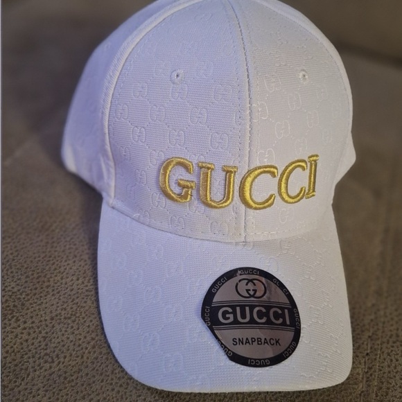 Gucci Accessories - Gucci Cream and Black Hat